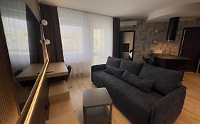 Apartamenty Bohaterów Kragujewca 6